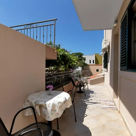 Spectrum 2 * Makarska