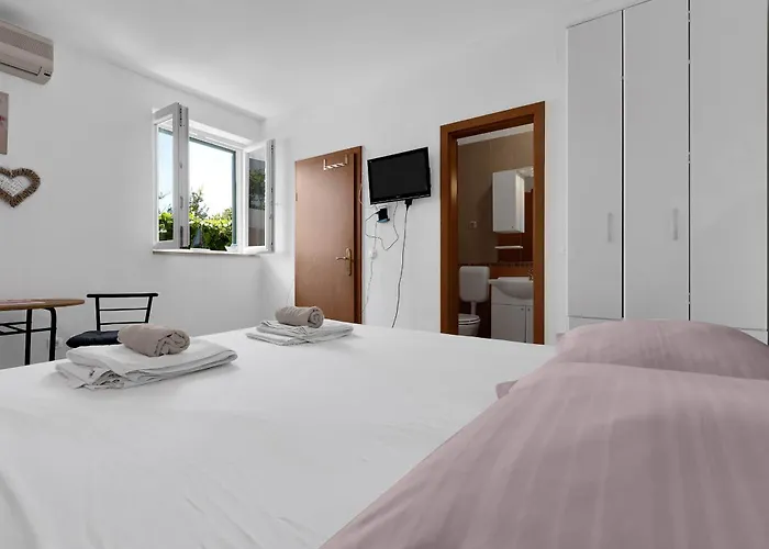 Spectrum 2 Apartment Makarska